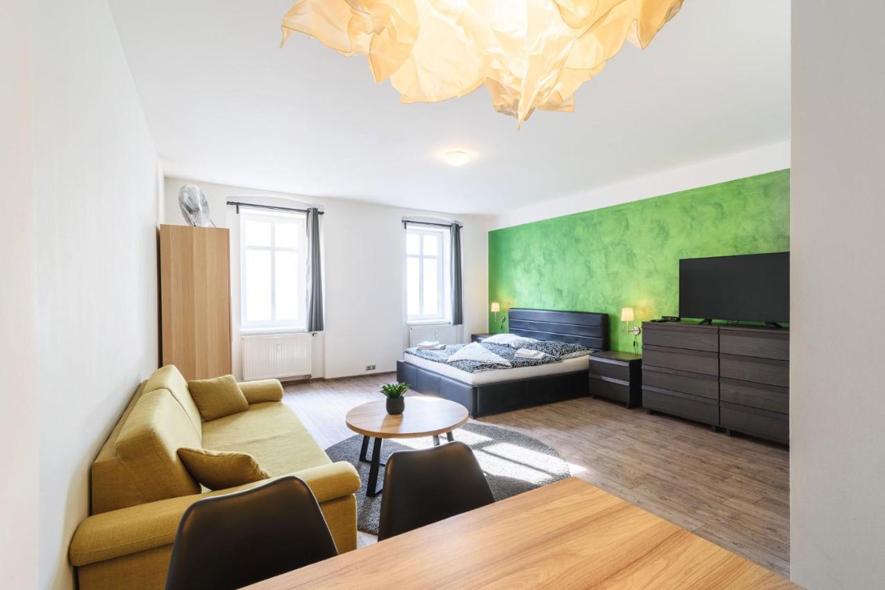Pilsner Apartments Plzeň Exterior foto